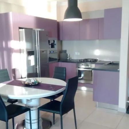 Solid House Apartament *