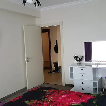 Διαμέρισμα Solid House *