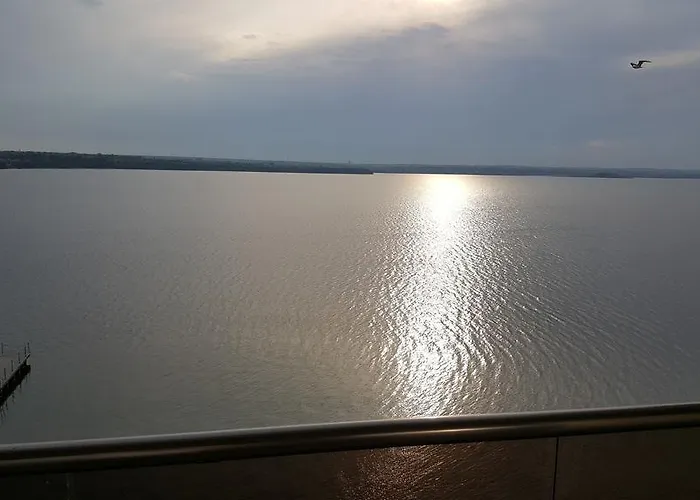 Apartment Solid House